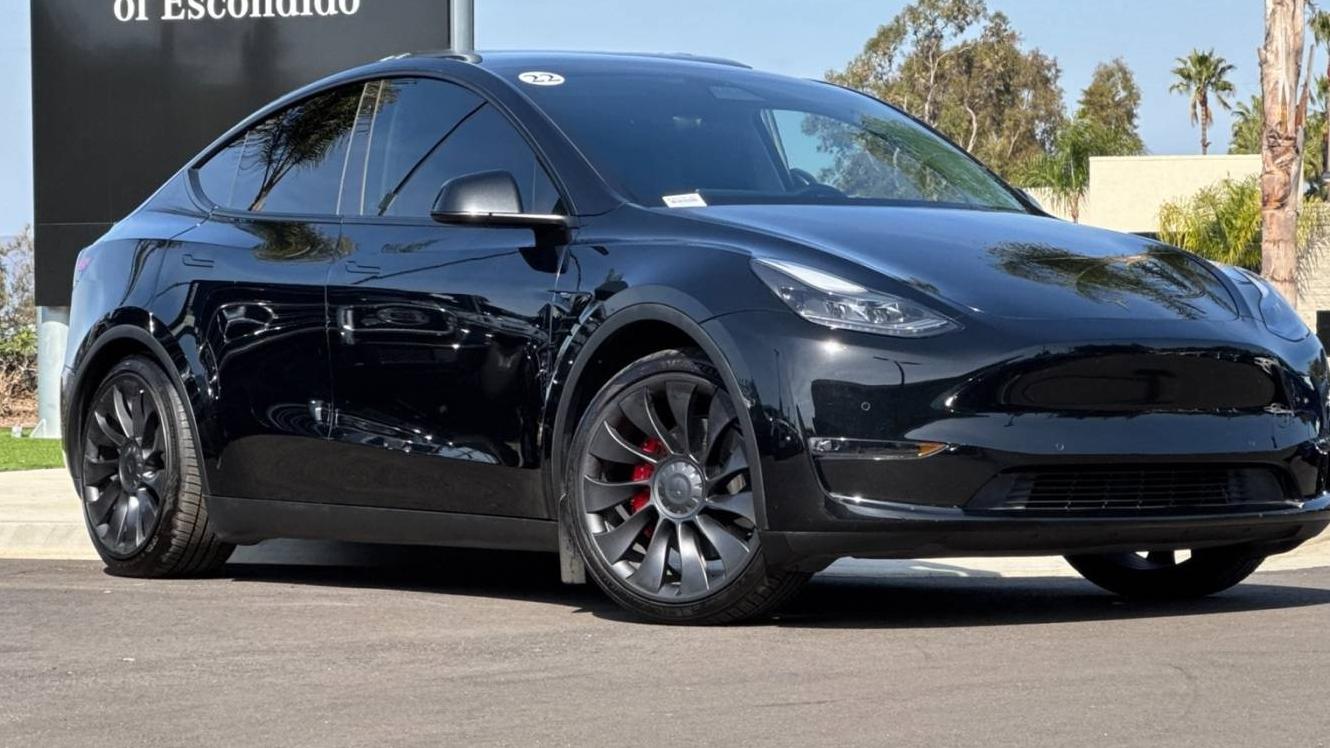 TESLA MODEL Y 2022 7SAYGDEF9NF451913 image